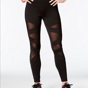 NWOT Jessica Simpson Warmup Leggings